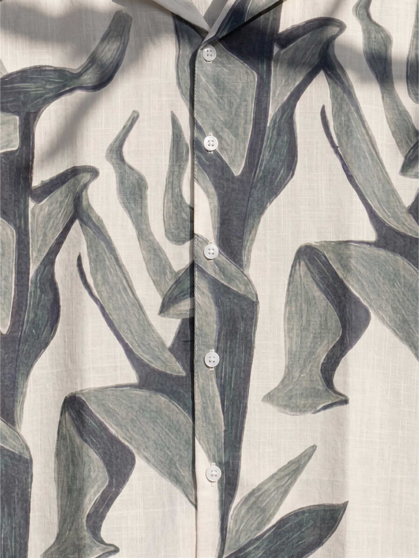 Grey-Leaf Shirt