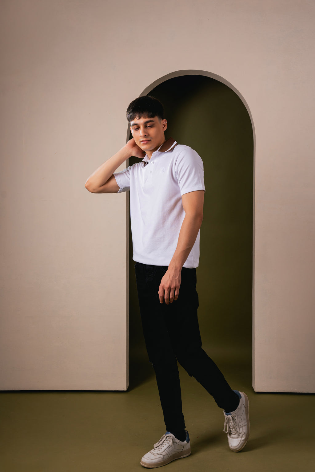 Imperial Crest Polo - White T-Shirt